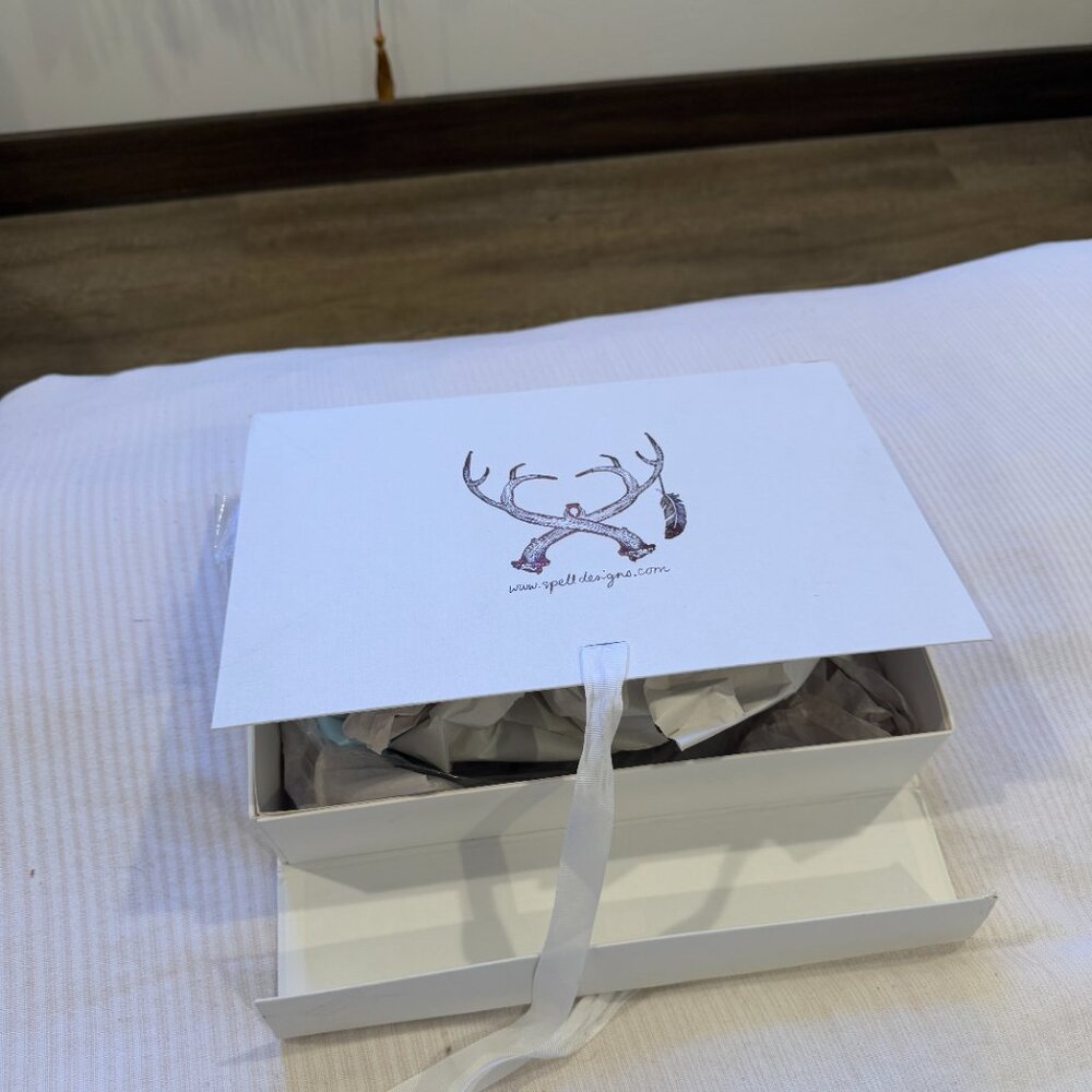 Spell Jagger Kimono Pristine Condition - image 3